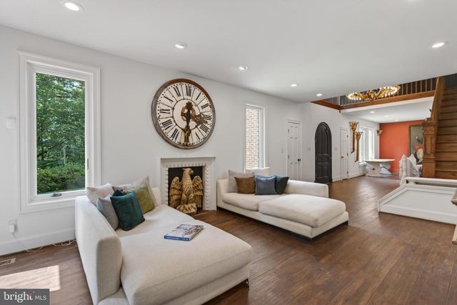 12213 CHAPEL RD, Clifton, VA 20124
