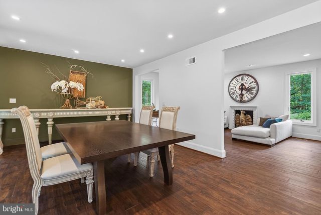 12213 CHAPEL RD, Clifton, VA 20124
