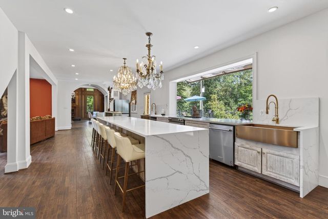 12213 CHAPEL RD, Clifton, VA 20124
