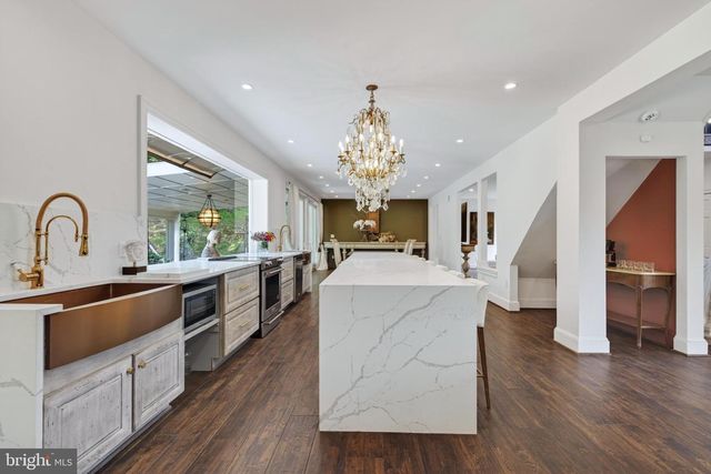 12213 CHAPEL RD, Clifton, VA 20124