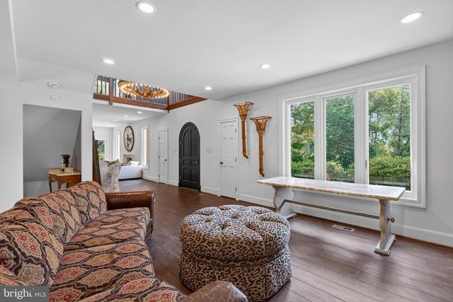 12213 CHAPEL RD, Clifton, VA 20124