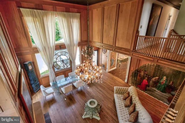 12213 CHAPEL RD, Clifton, VA 20124