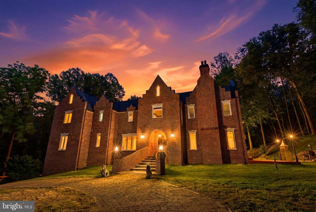 12213 CHAPEL RD, Clifton, VA 20124