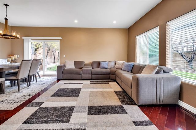 3060 Linden, Long Beach, CA 90807