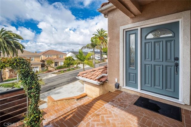 3060 Linden, Long Beach, CA 90807