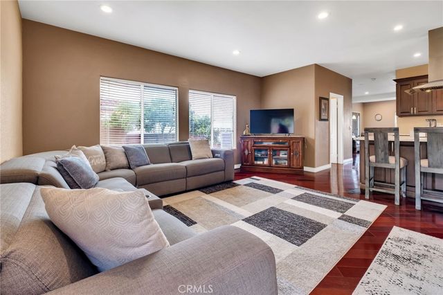 3060 Linden, Long Beach, CA 90807