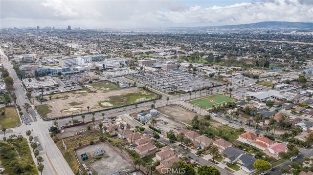 3060 Linden, Long Beach, CA 90807