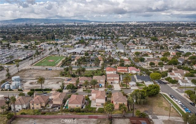 3060 Linden, Long Beach, CA 90807