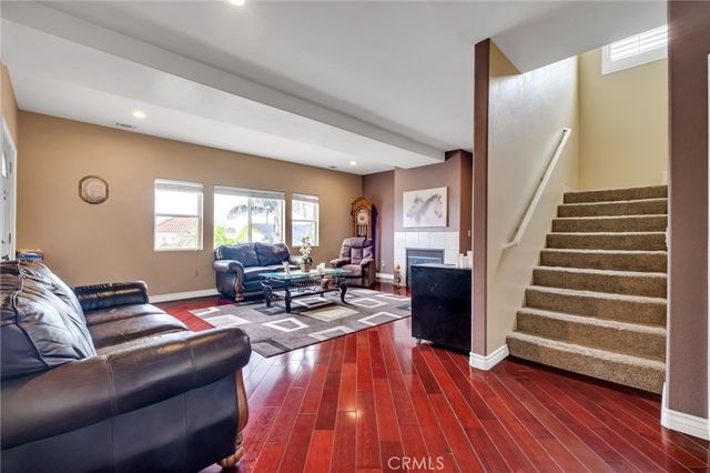 3060 Linden, Long Beach, CA 90807