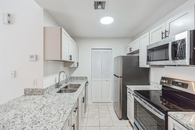 422 Thor Avenue SE, Palm Bay, FL 32909