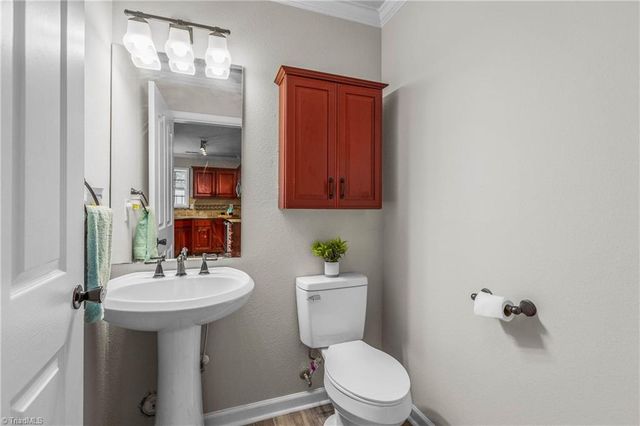 208 Richmond Terrace, Kernersville, NC 27284