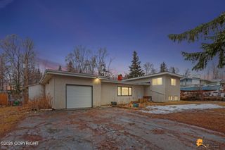 537 W 74th Avenue, Anchorage, AK 99518
