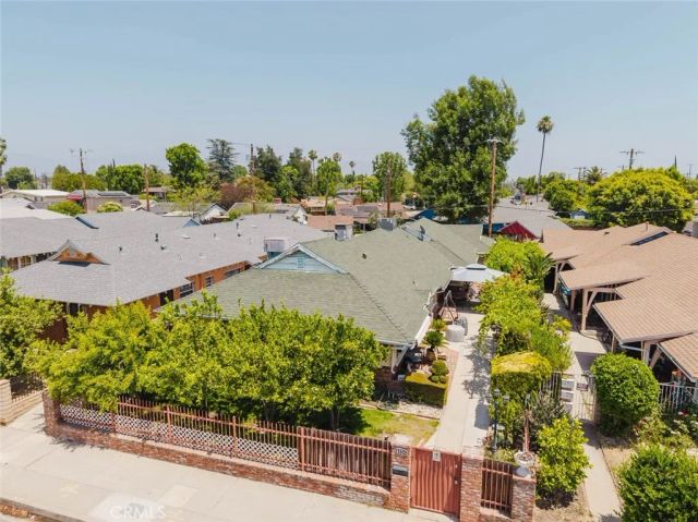 6024 Coldwater Canyon Avenue, North Hollywood, CA 91606