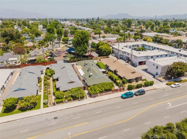 6024 Coldwater Canyon Avenue, North Hollywood, CA 91606