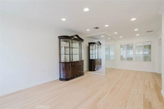 6024 Coldwater Canyon Avenue, North Hollywood, CA 91606