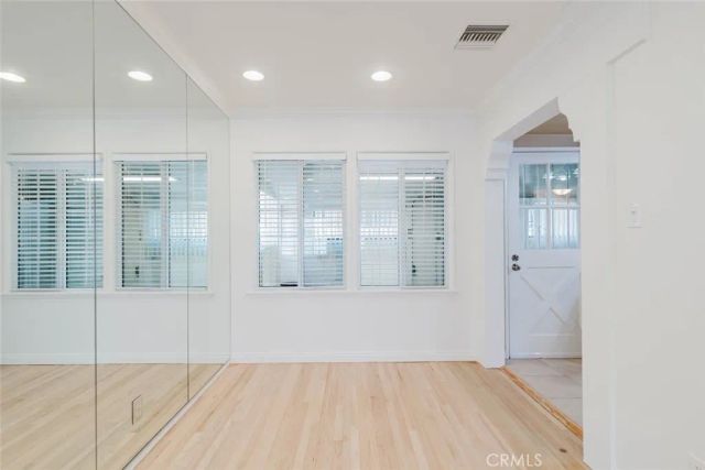 6024 Coldwater Canyon Avenue, North Hollywood, CA 91606