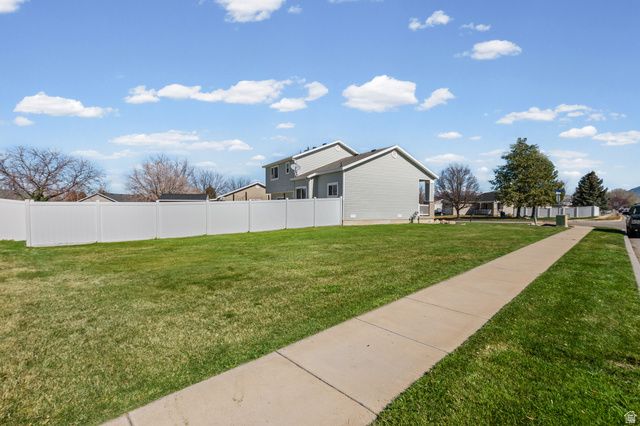5099 S 3925 W, Roy, UT 84067