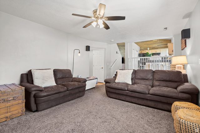 5099 S 3925 W, Roy, UT 84067