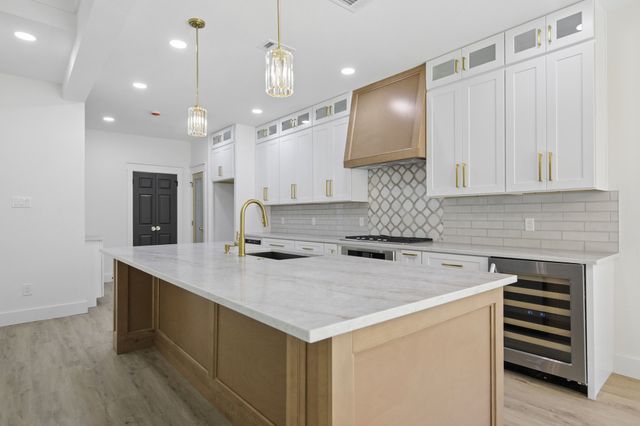2706 Summerwood Court, Mckinney, TX 75072