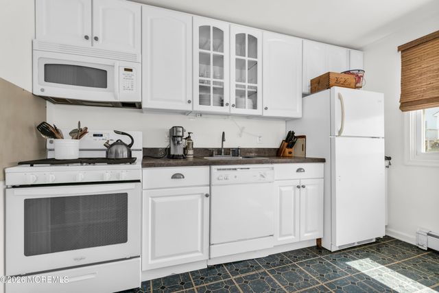 57 E Street, Seaside Park, NJ 08752