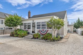 57 E Street, Seaside Park, NJ 08752