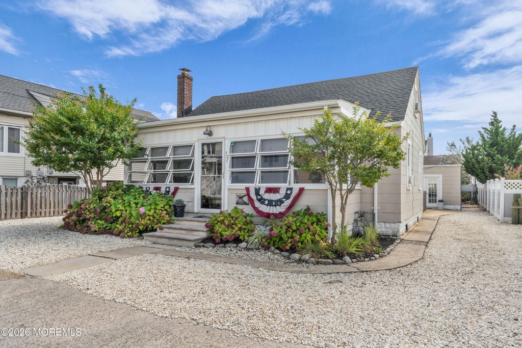 57 E Street, Seaside Park, NJ 08752