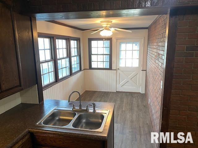 1176 25TH Street, Moline, IL 61265