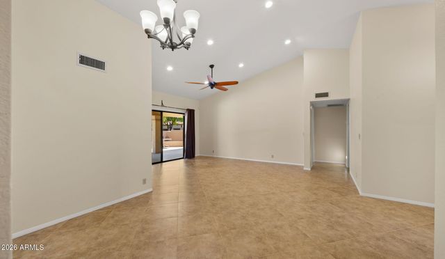 19033 N 92ND Avenue, Peoria, AZ 85382