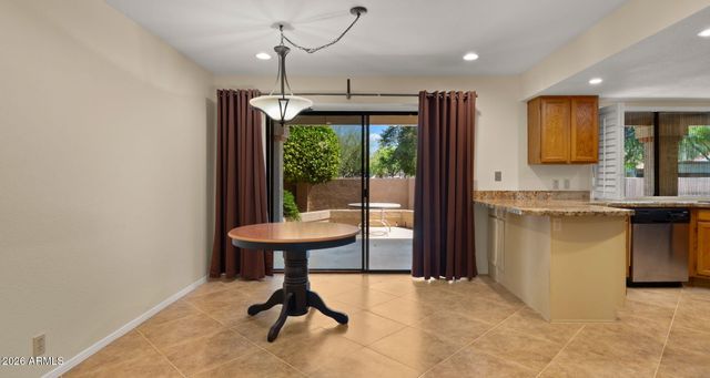 19033 N 92ND Avenue, Peoria, AZ 85382