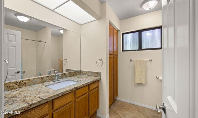 19033 N 92ND Avenue, Peoria, AZ 85382