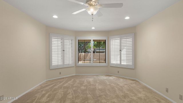 19033 N 92ND Avenue, Peoria, AZ 85382