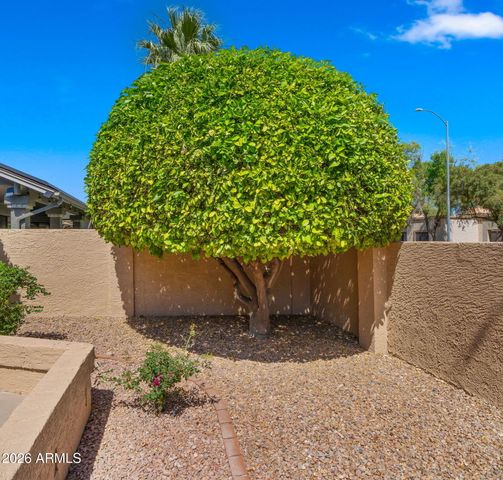 19033 N 92ND Avenue, Peoria, AZ 85382