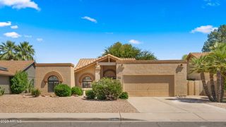 19033 N 92ND Avenue, Peoria, AZ 85382