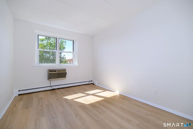 27 Northill Street 6R, Stamford, CT 06907