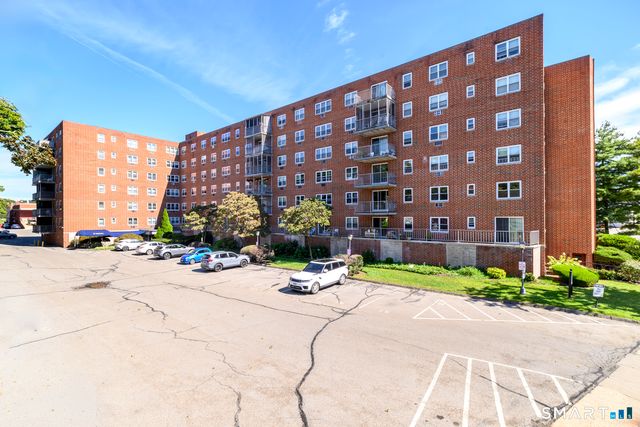 27 Northill Street 6R, Stamford, CT 06907