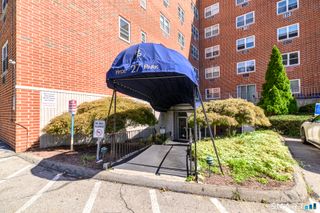 27 Northill Street 6R, Stamford, CT 06907