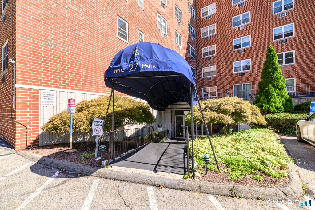 27 Northill Street 6R, Stamford, CT 06907