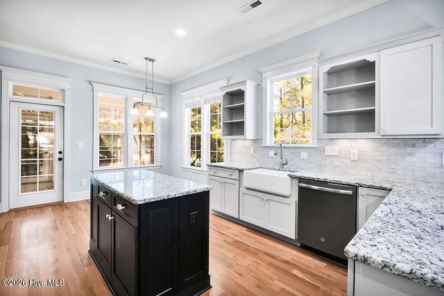 4095 Country Garden Lane, Southport, NC 28461