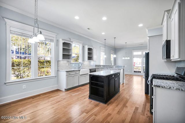 4095 Country Garden Lane, Southport, NC 28461