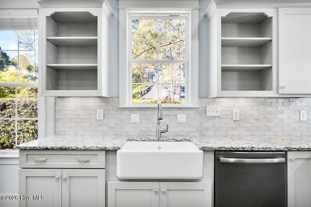 4095 Country Garden Lane, Southport, NC 28461