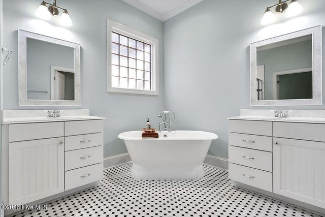 4095 Country Garden Lane, Southport, NC 28461