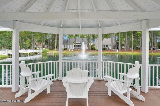 4095 Country Garden Lane, Southport, NC 28461