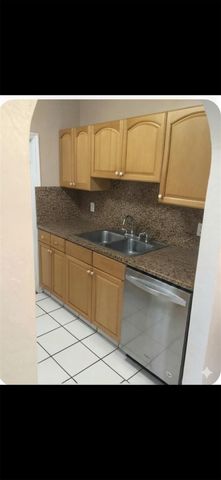 1921 Buchanan St, Hollywood, FL 33020