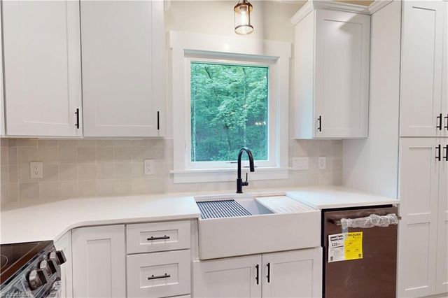 272 Baldwin Drive, Lowgap, NC 27024