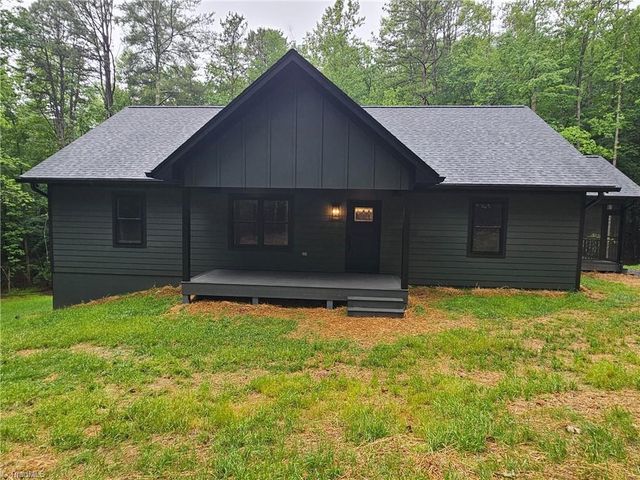 272 Baldwin Drive, Lowgap, NC 27024