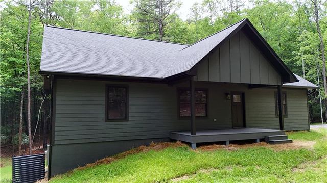 272 Baldwin Drive, Lowgap, NC 27024