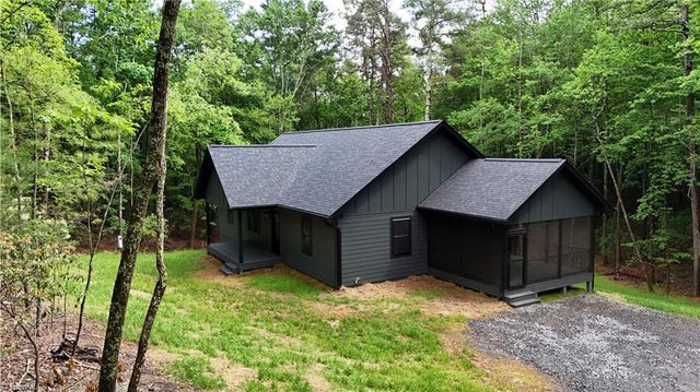 272 Baldwin Drive, Lowgap, NC 27024