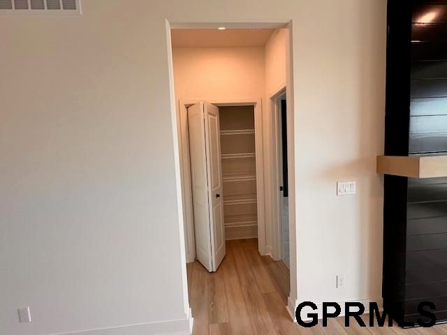 12109 Daniell Road, Bellevue, NE 68123