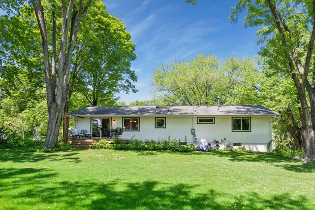 930 Dakota Avenue, Long Lake, MN 55356