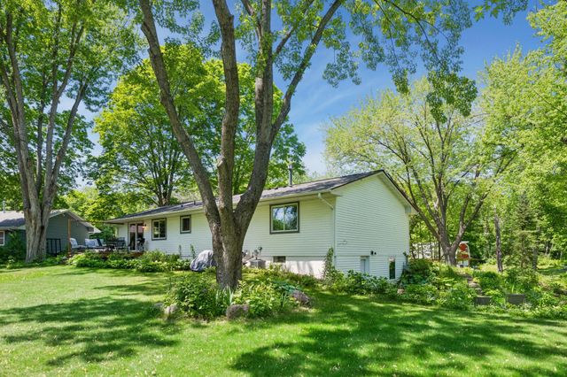930 Dakota Avenue, Long Lake, MN 55356